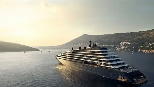 Ritz-Carlton Yacht Collection introduces London Tilbury turnaround port