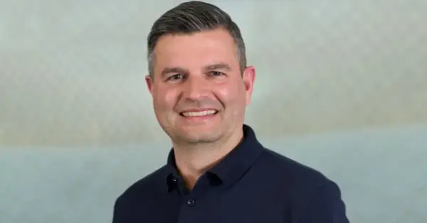 Meerkat marketer moves to Fred Olsen Cruise Lines from Comparethemarket.com 