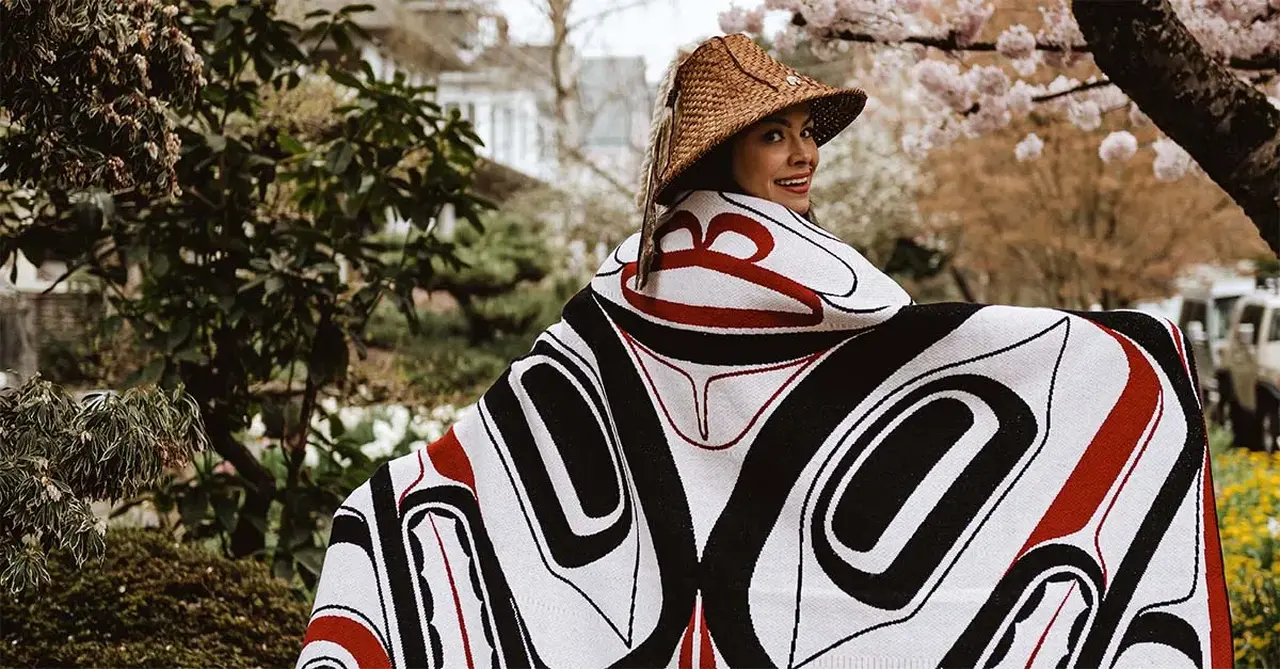 8th Generation Gold Label blanket Wolf Spirit Gold Label B