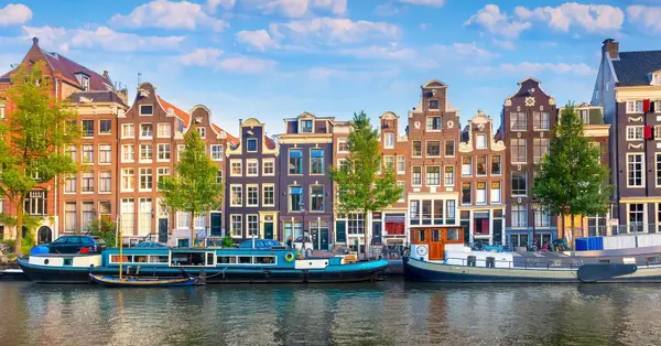 EasyJet holidays unveils Black Friday campaign