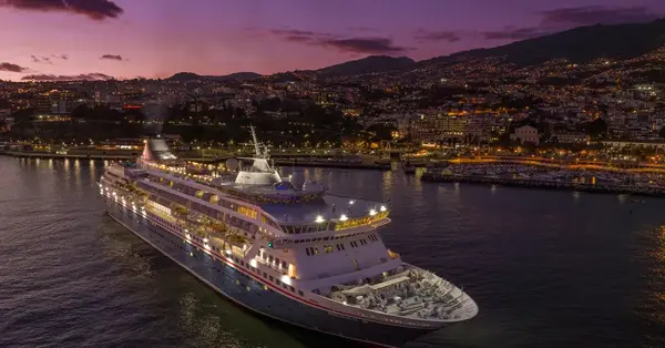 Fred Olsen Cruise Lines enters Black Friday discounting arena 