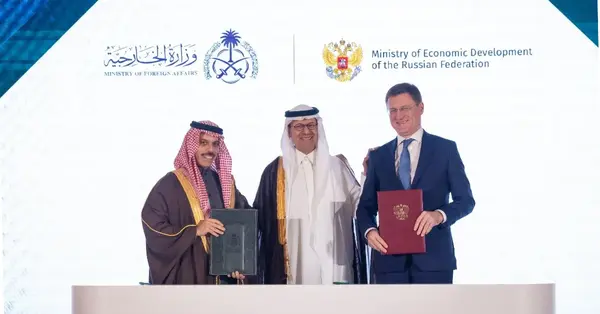 Saudi Arabia, Russia sign visa-free travel deal