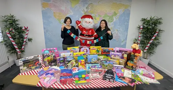 Holidaysplease staff and agents donate toys to Birmingham charity