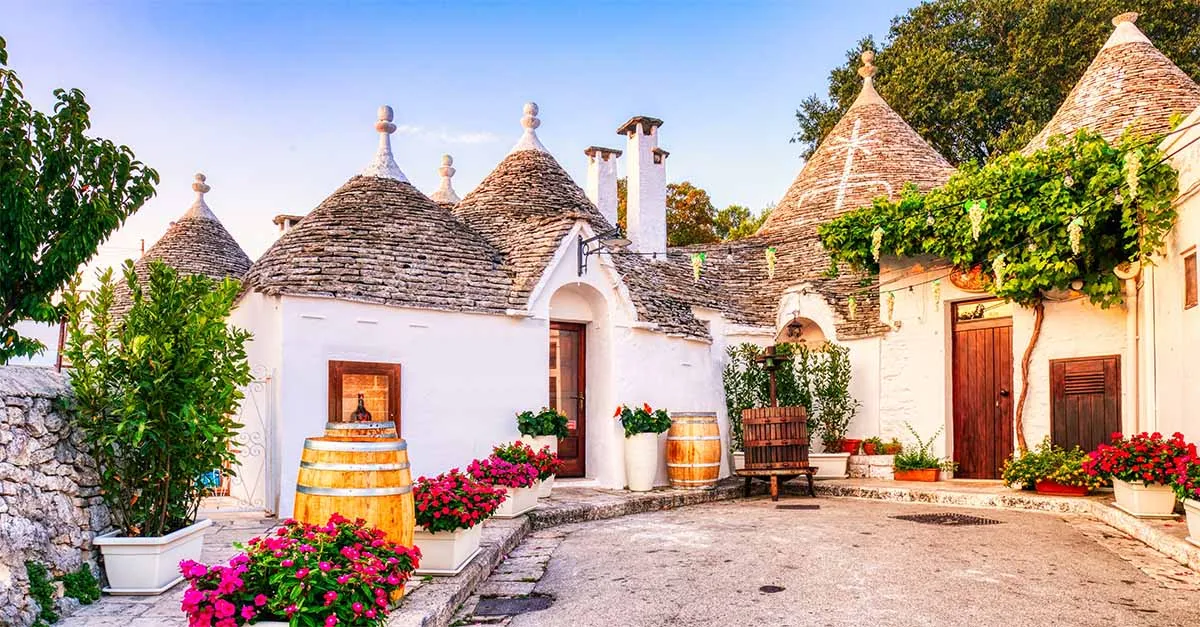 shutterstock RomanSlavik.com 2341407943