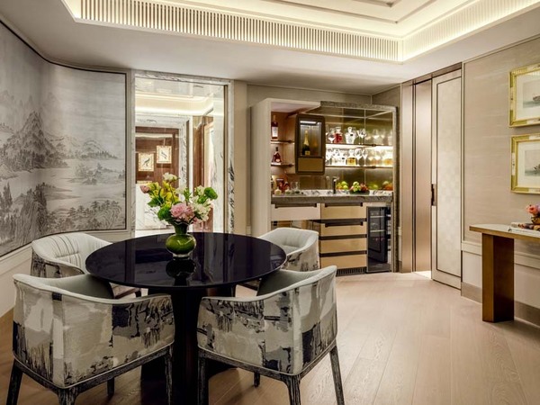 First Look: Hong Kong Suite, Shangri-La, Hong Kong