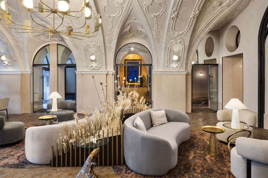 9 H15 Palace Krakow lobby