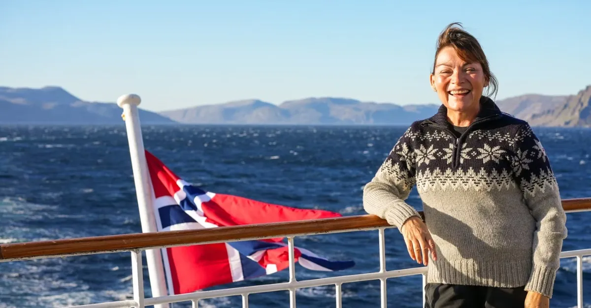 Credit Lorraine Kellys Norwegian Odyssey Photo Captive Minds