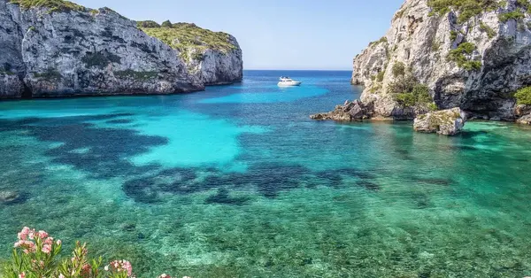 EasyJet holidays &lsquo;contributes &pound;5.9bn&rsquo; to economies in key Med destinations