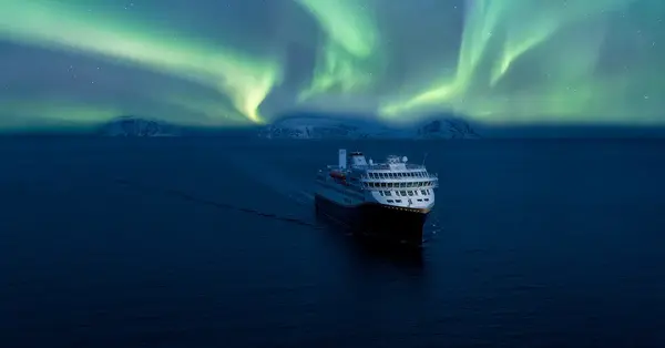 Help clients spy the northern lights with Havila Voyages