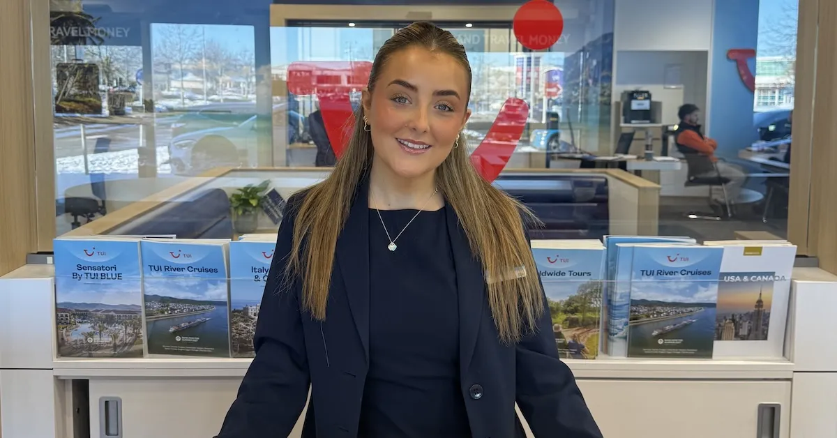 Ellie Allen TUI Telford