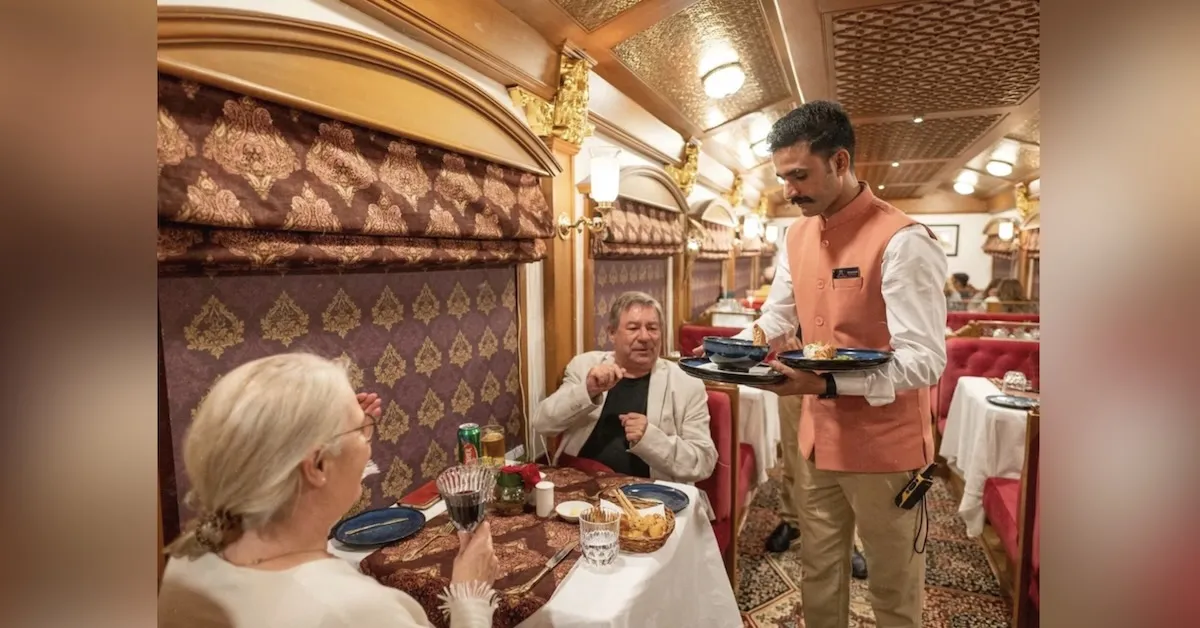 DeccanOdysseyTrainNewmarketHolidays