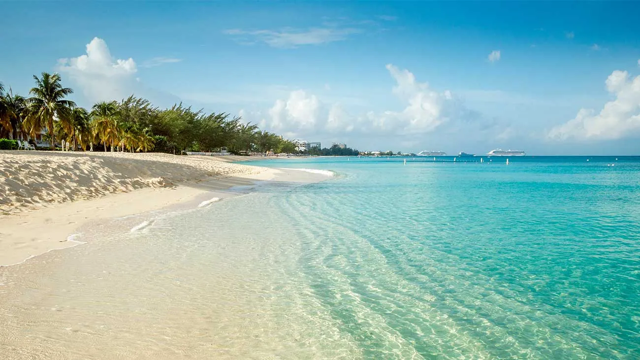 Cayman Islands reports &lsquo;record-breaking&rsquo; arrival numbers for December