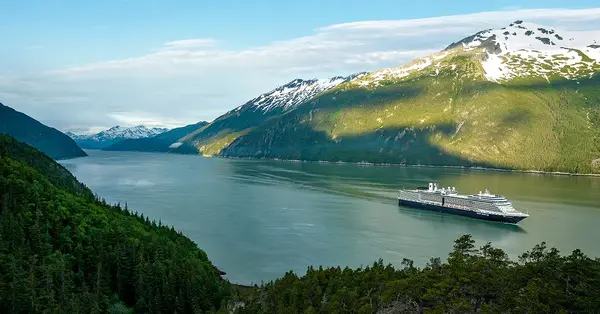 Holland America Line swaps ship in South America and Antarctica 2027-28 programme