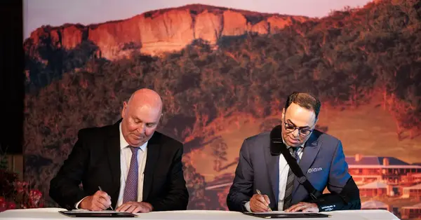 Emirates, Marriott to open world&rsquo;s first Ritz-Carlton Lodge