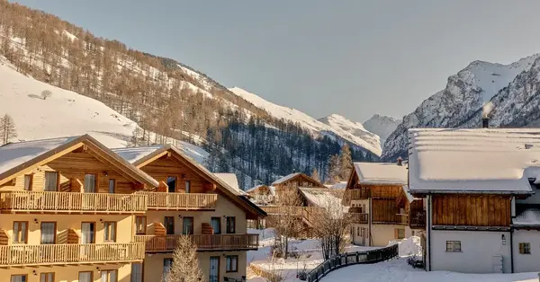 Club Med claims &pound;8m record as next winter ski goes on sale