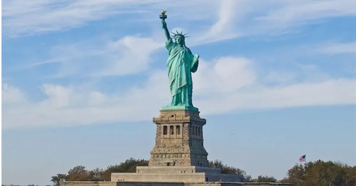 Statue of Liberty re sized