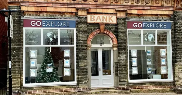 Ex-Fred Olsen Travel boss comes out of retirement to open agency