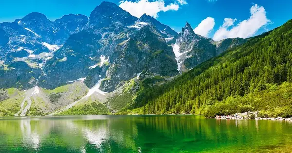 Tui adds &lsquo;fairytale&rsquo; Polish town to Lakes &amp; Mountains programme