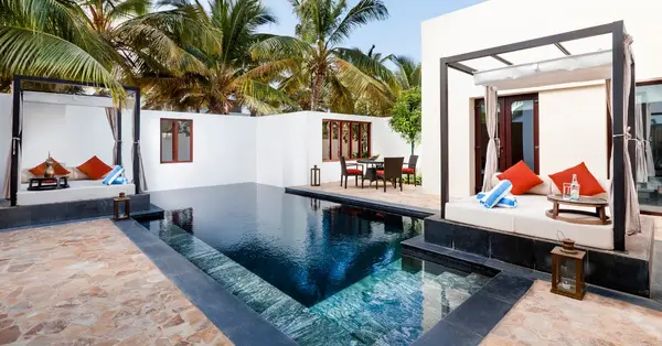 أطلقت أنانتارا صلالة باقة الإقامة والانتقال بين دبي وسلطنة عمان