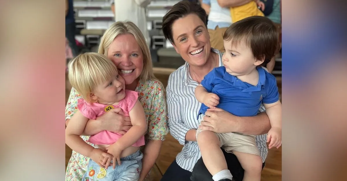 Vicky Billing and Anna Perrott with children Ellie and Chest