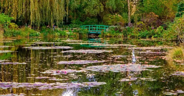 Atas partners with Travelsphere and Just You on fam trip to France