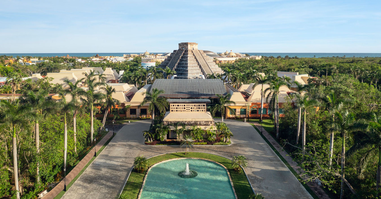 Top selling tips revealed in Iberostar’s For Travel Agents, by Travel Agents series