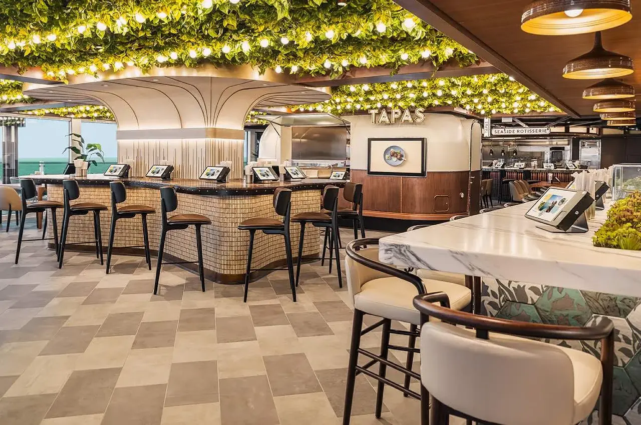 First Look: NCL’s Norwegian Luna