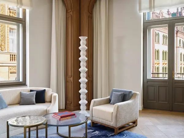 First Look: The St Regis Budapest 