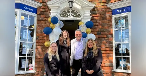 Premier Travel hails &lsquo;positive&rsquo; response as Tenterden shop marks official opening