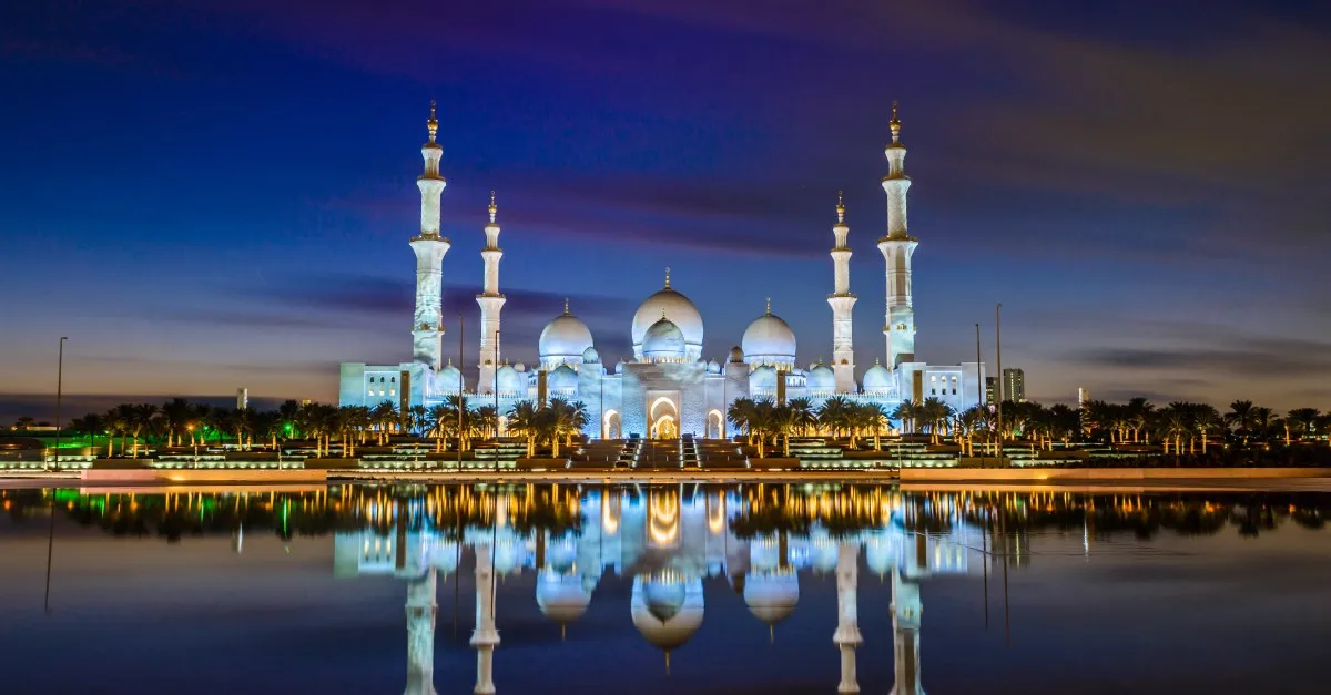 Abu dhabi UAE mosque shutterstock 1053153209 resized