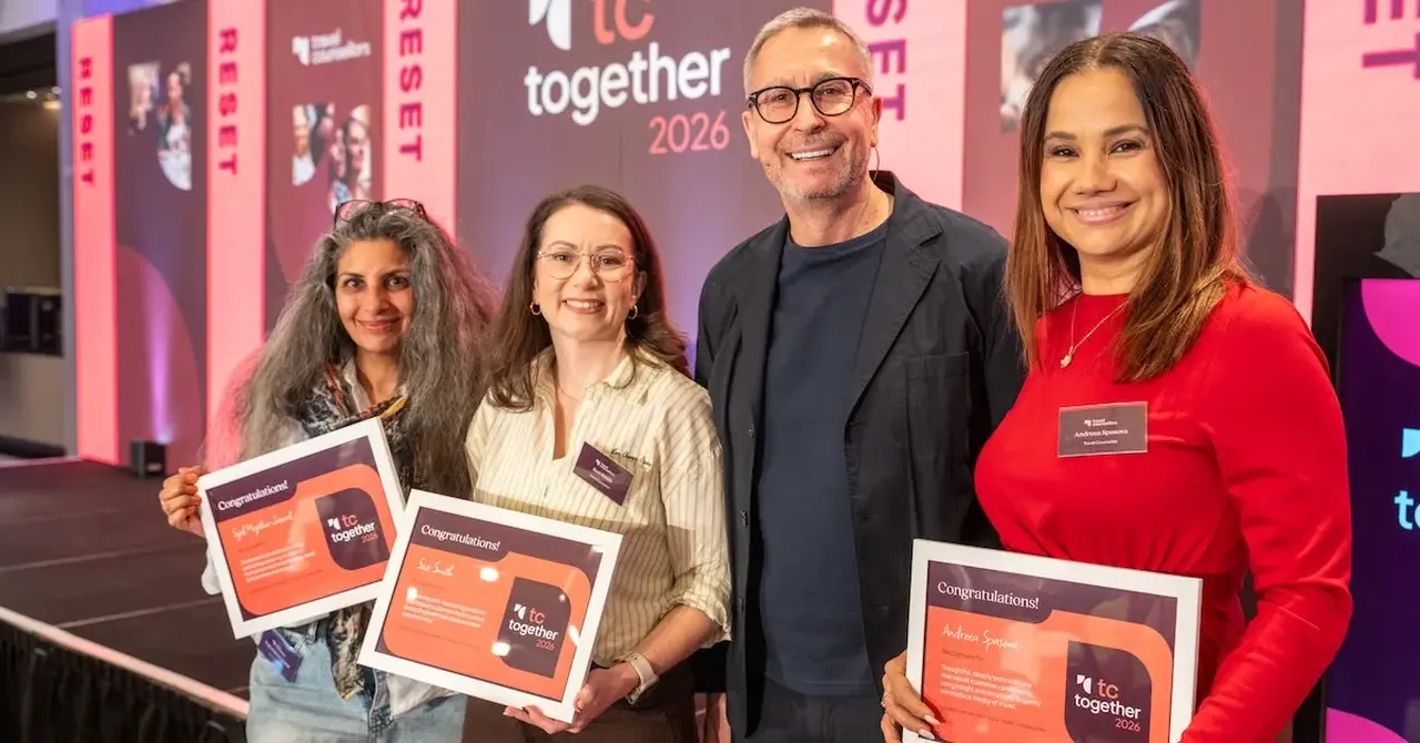 Steve Byrne with Suzi Smith Andreea Spasova and Sejal Majith