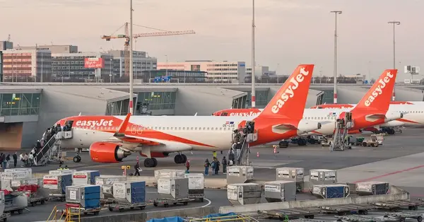 EasyJet flight-plus-hotel customers will remain within airline &lsquo;bookflow&rsquo;