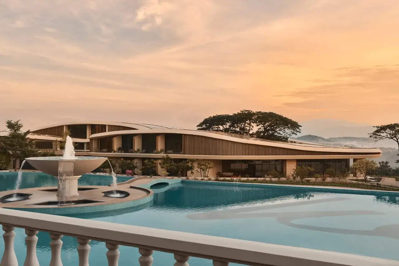 First Look: Tulåh, India 