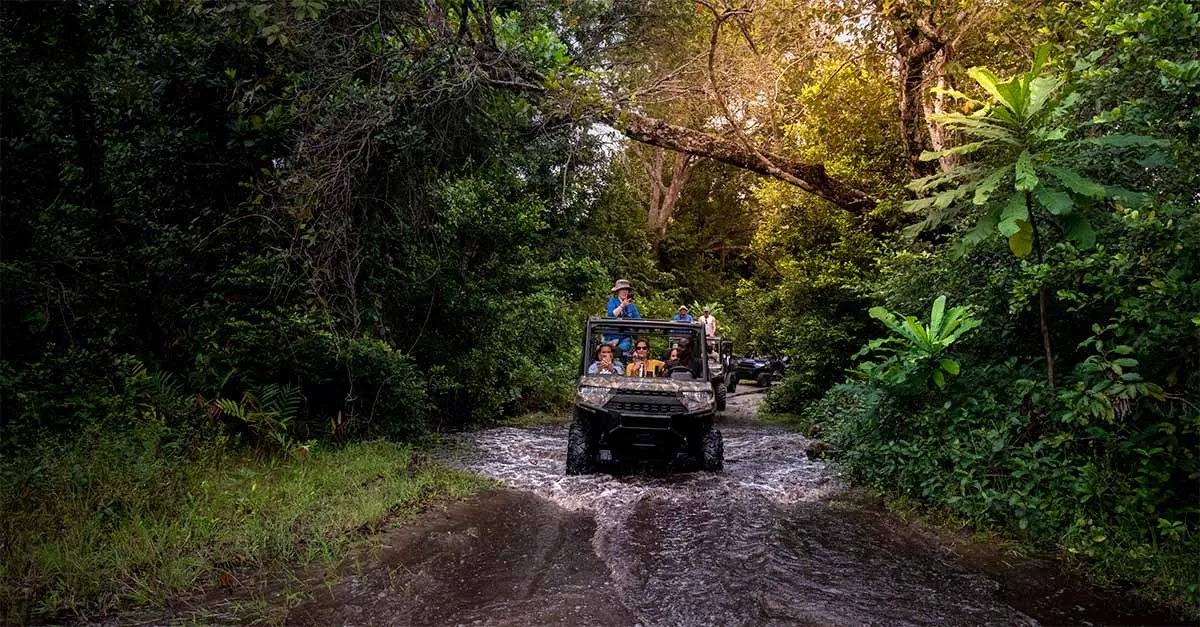 Gabon jeep1