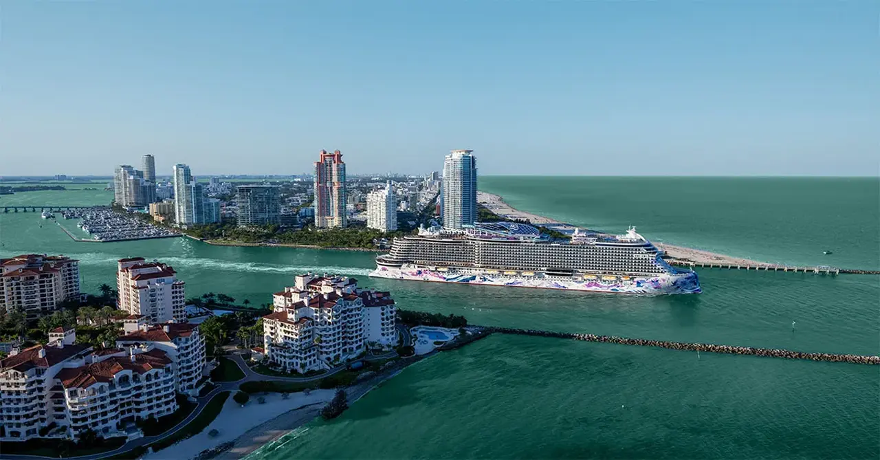 Ship review: Norwegian Luna, Norwegian Cruise Line
