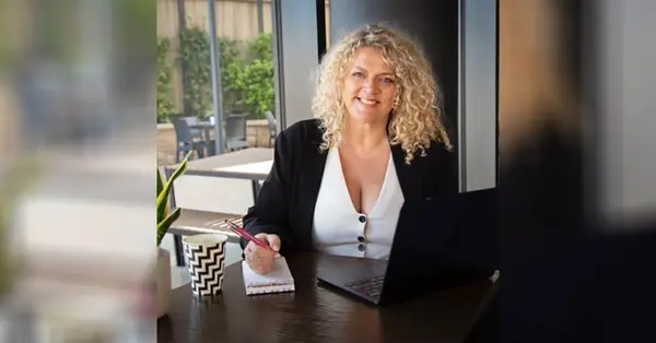 Hull shop opening &lsquo;pinch-me moment&rsquo; for Beverley Travel co-owner