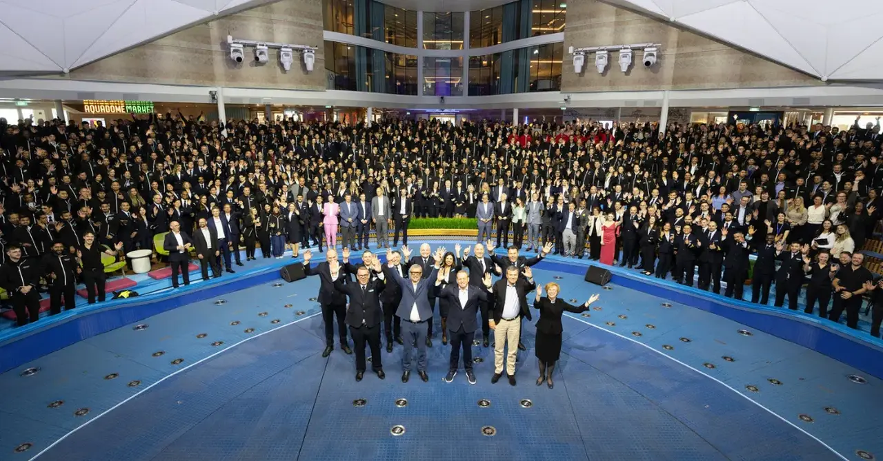 Royal Caribbean adds third Icon-class ship