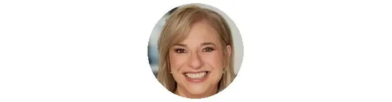 Monique Plein, luxury travel associate