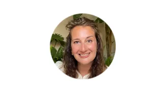 Holly Axelrad