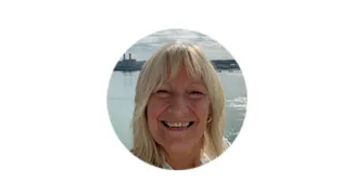 Sue Lindsay1
