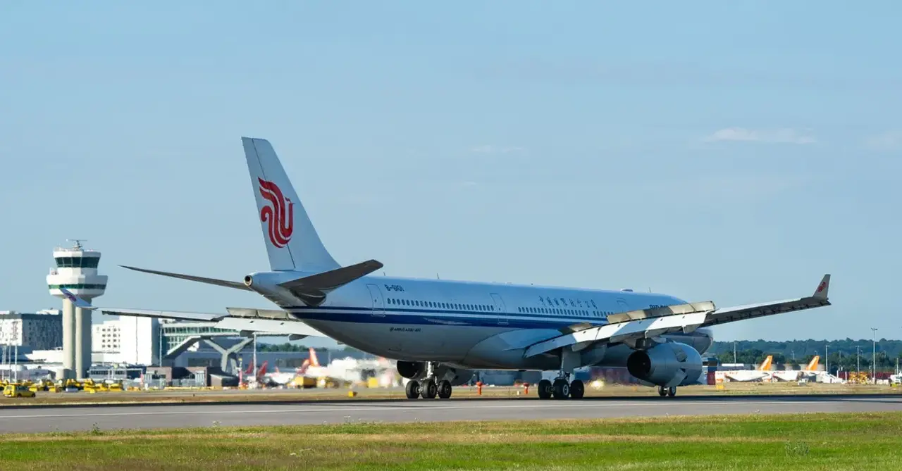 Sixth China route from Gatwick opened amid ‘strong demand’