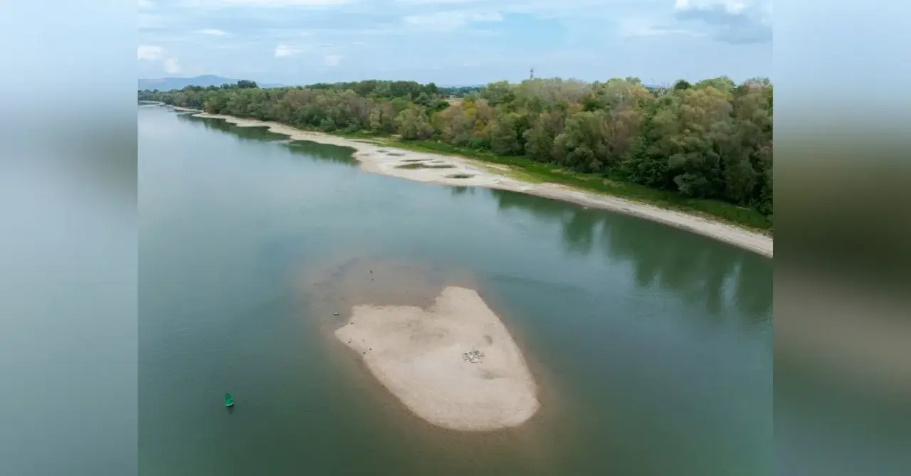 Low Danube River levels in Hungary in 2026. Credit Shutterstock
