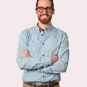 Mark Briggs Van Leeuwen