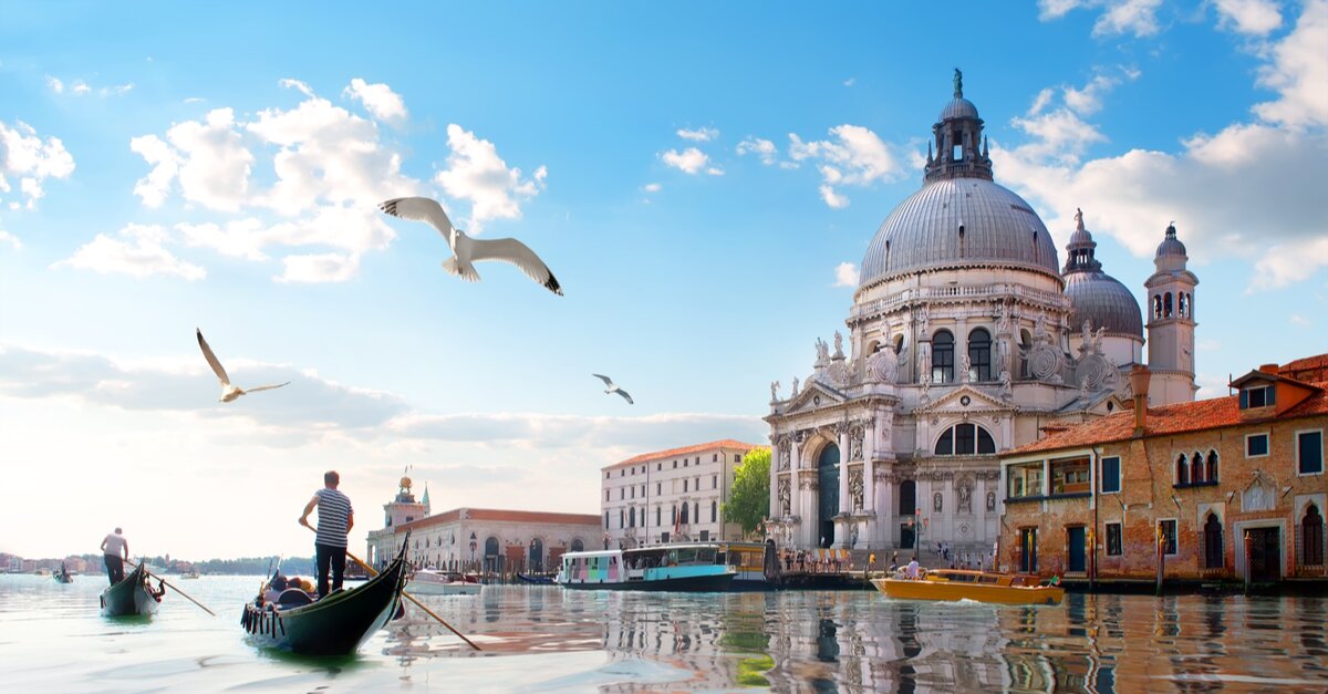 Venice's tourism crackdown continues