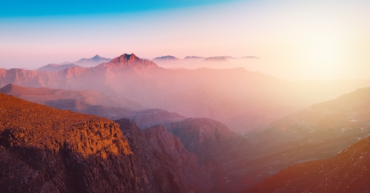 Ras Al Khaimah to offer skydiving and hot air ballooning