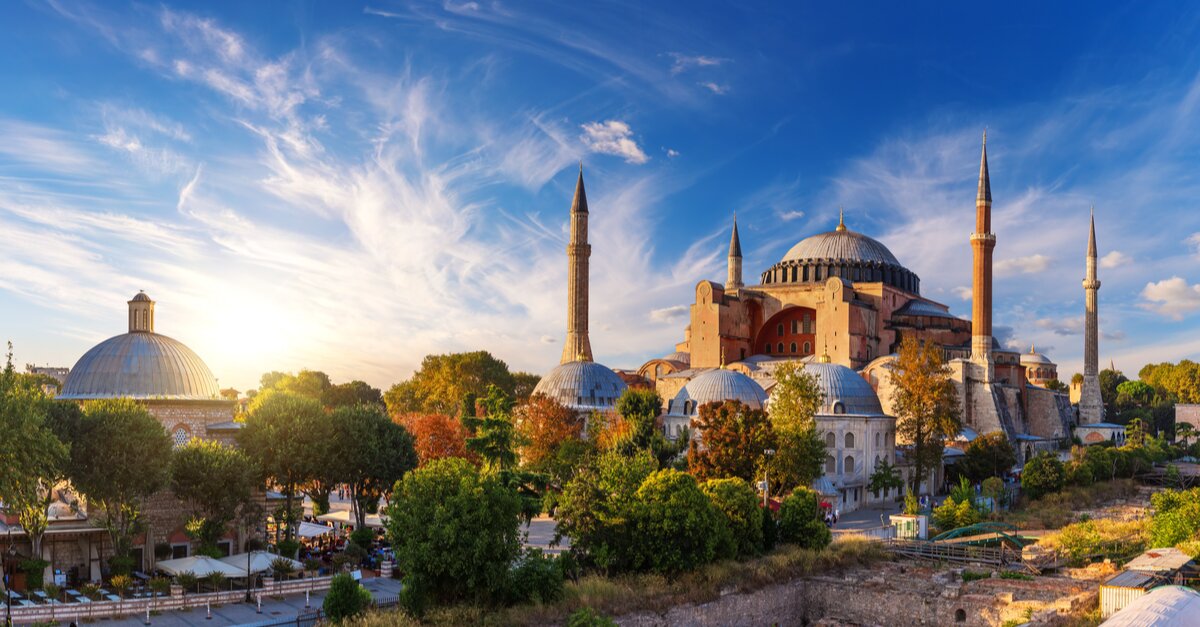Qatar Airways resumes flights to Sofia, Bulgaria