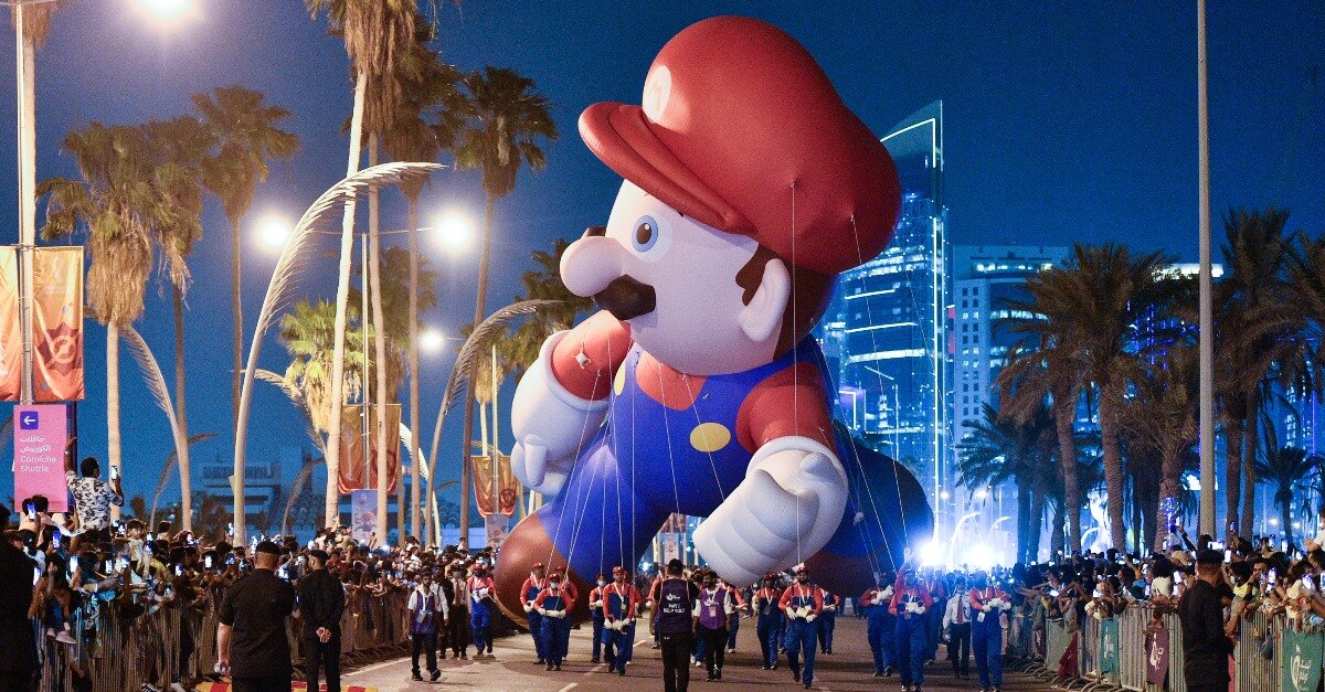 Qatar hosts Middle East's largest balloon festival